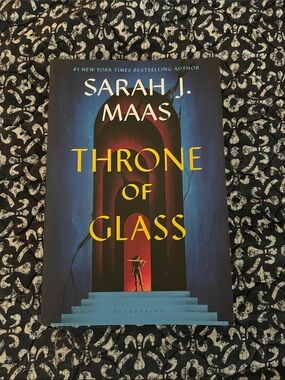 Sarah J. Maas Throne of Glass - Blue & Yellow Paperback